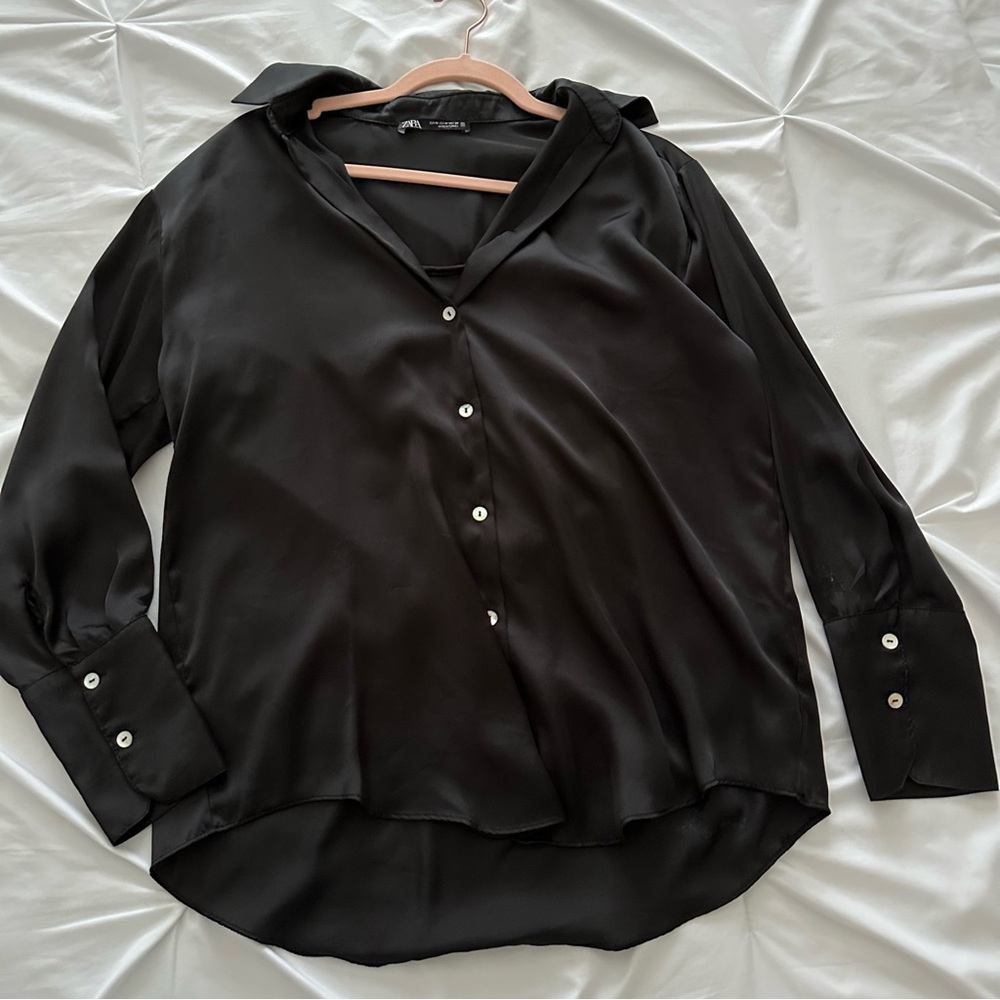 Zara Black Button-Up Blouse